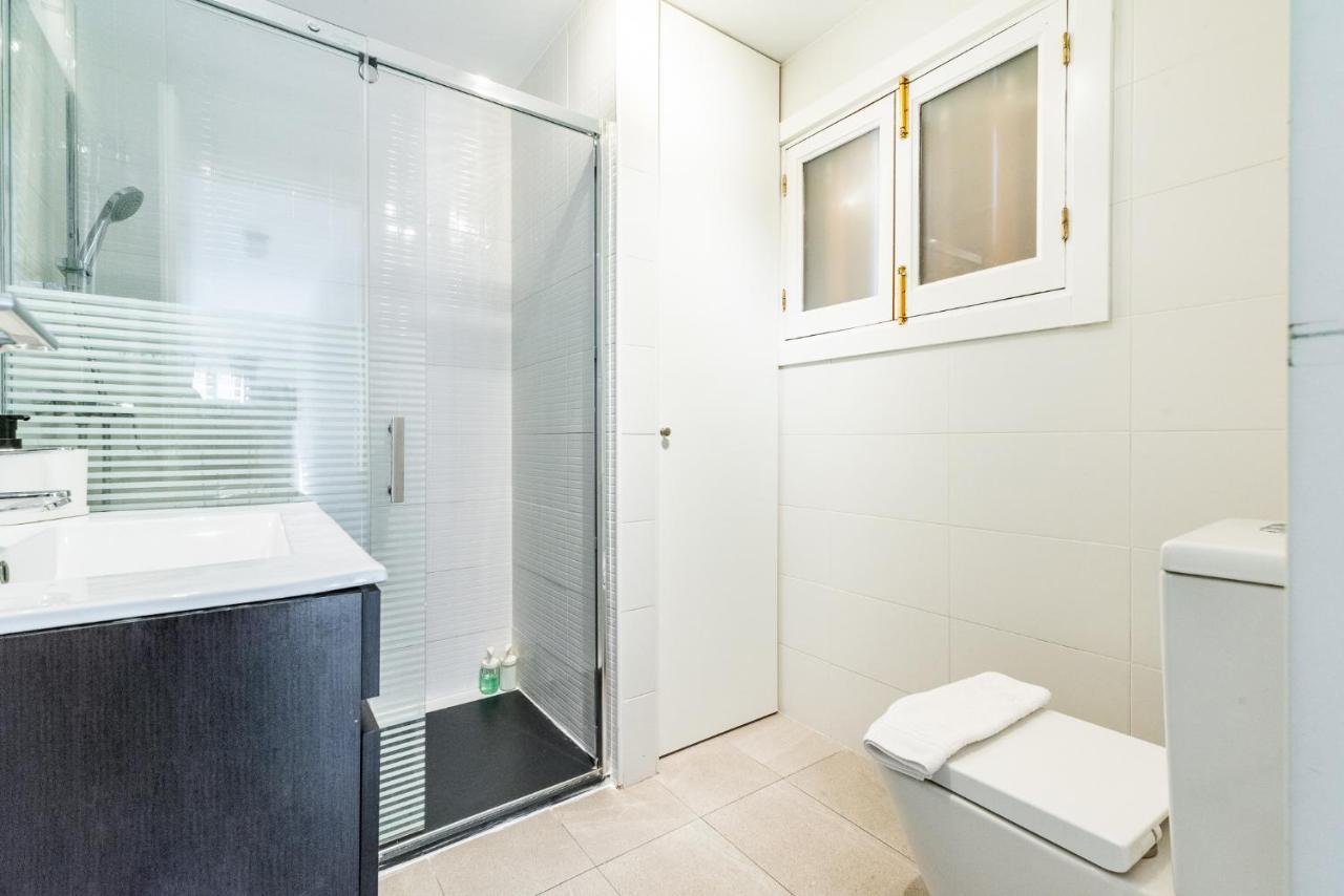 Precioso Apartamento Con Parking En Granada Eksteriør billede