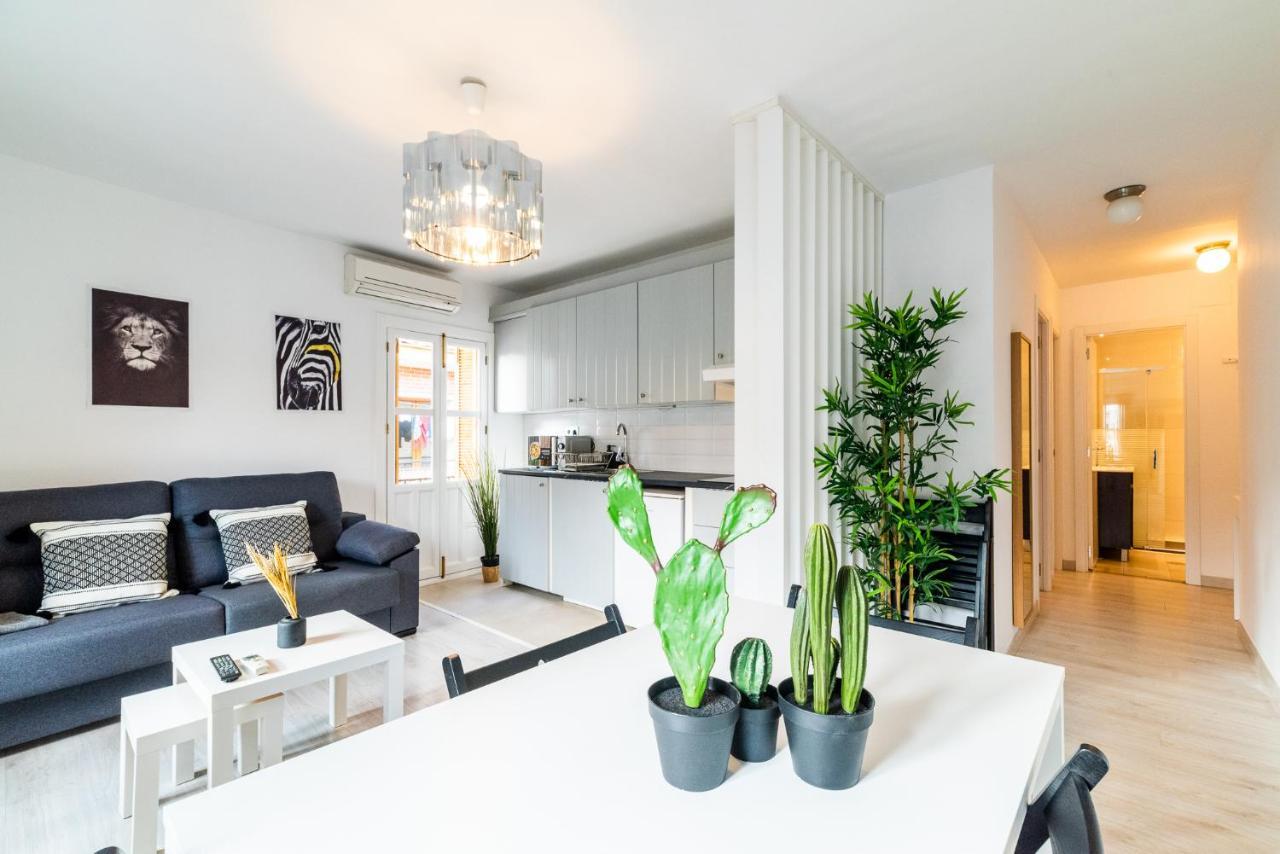 Precioso Apartamento Con Parking En Granada Eksteriør billede